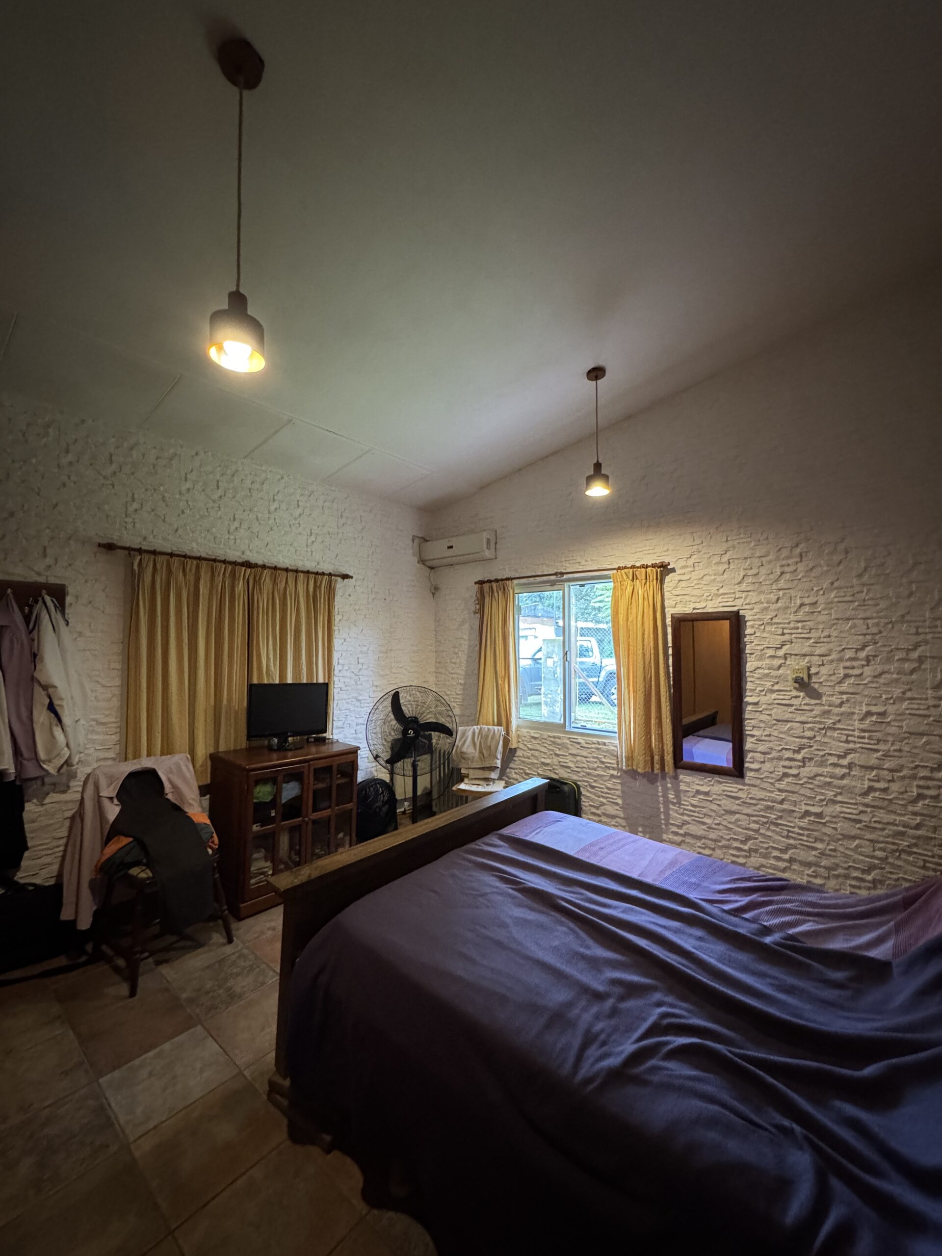 QUINTA FONTEZUELA: calle Servidia 220 esq. Elena Peña